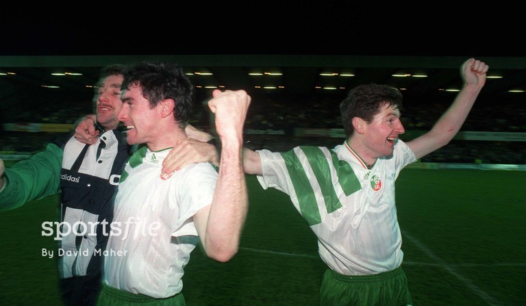 17 November 1993; John Aldridge, Alan McLoughlin and Denis Irwin celebrate after qualifying for the 1994 World Cup Finals, Ireland v Northern Ireland, Windsor Park, Belfast. Picture credit: David Maher/SPORTSFILE