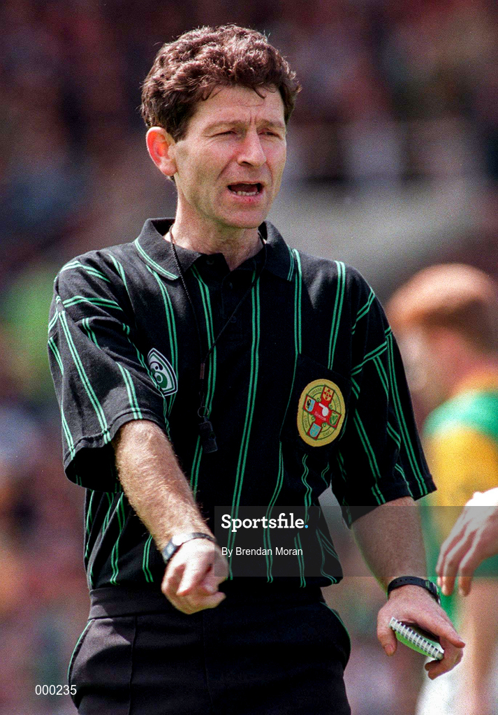 16 June 1996; Referee Brian White during the Munster GAA Hurling Senior Championship Semi-Final match between Limerick and Clare at Gaelic Grounds in Limerick. Photo by Brendan Moran/Sportsfile