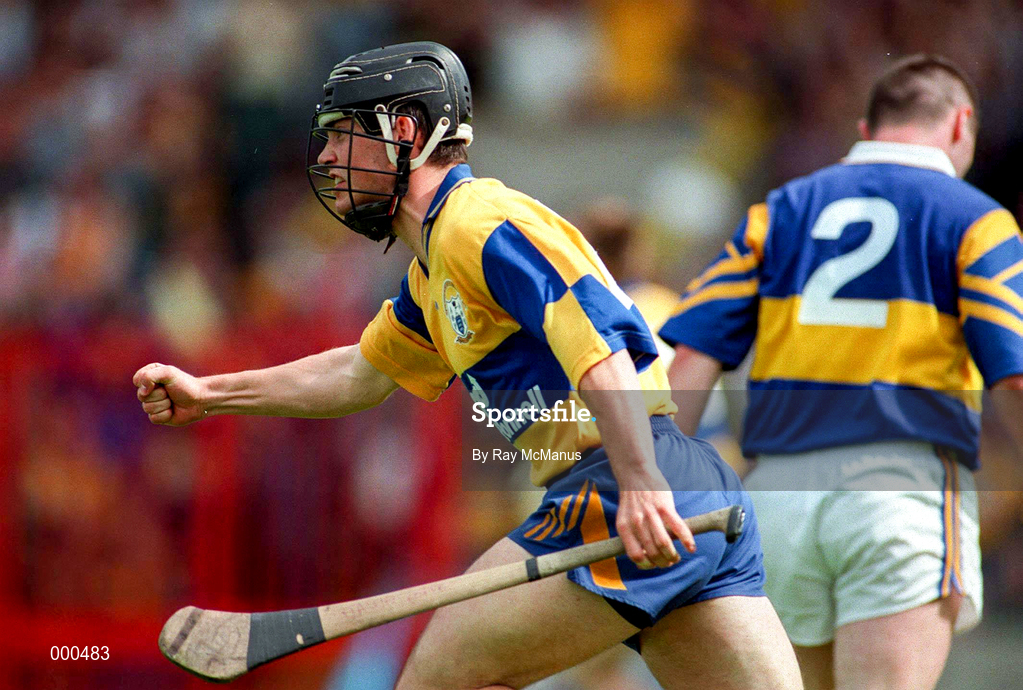 6 July 1997; David Forde of Clare celebrates his goal during the GAA Munster Senior Hurling Championship Final match between Clare and Tipperary at Páirc Uí Chaoimh in Cork. Photo by Ray McManus/Sportsfile