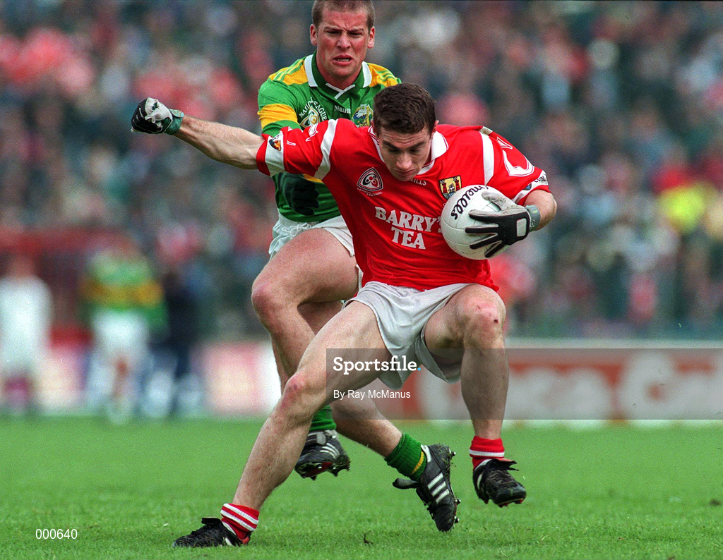 4 May 1997; Eoin Sexton of Cork in action against Dara Ó Cinnéide of Kerry during the National Football League Final match between Cork and Kerry at Páirc Uí Chaoimh in Cork. Photo by Ray McManus/Sportsfile