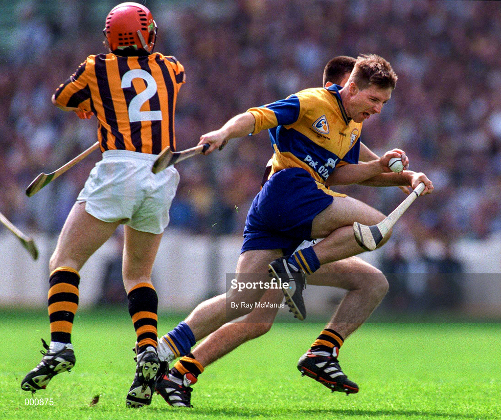 10 August 1997; Jamesie O'Connor of Clare in action against Eddie O'Connor, left, and Philip Larkin of Kilkenny during the GAA All-Ireland Senior Hurling Championship Semi-Final match between Clare and Kilkenny at Croke Park in Dublin. Photo by Ray McManus/Sportsfile