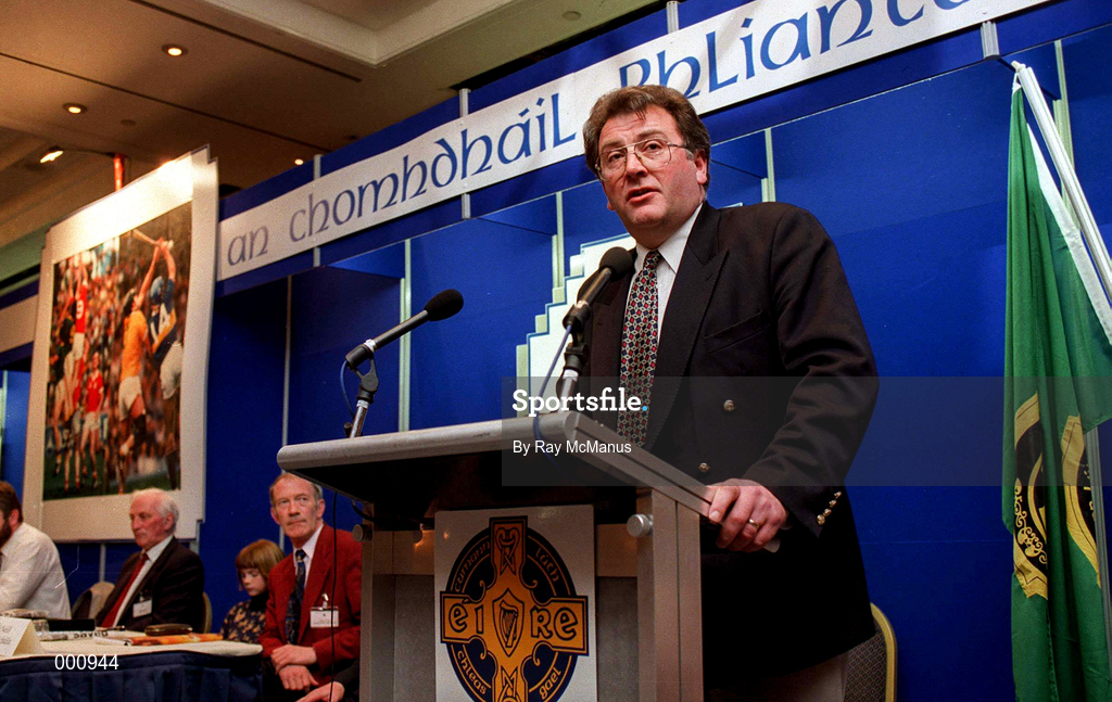 6 April 1996; Newly elected GAA President, Joe McDonagh speaking during the GAA Annual Congress 1996 at London in England. Photo by Ray McManus/Sportsfile