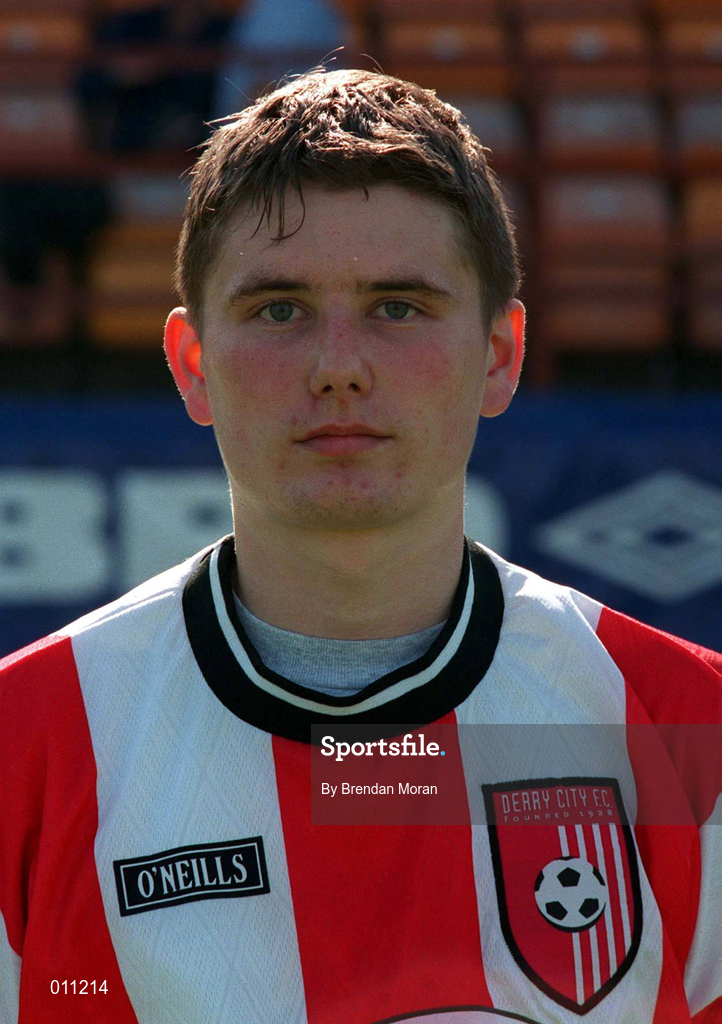 20 September 1998; Darren McCall of Derry City ahead of the Harp Lager National League Premier Division match between Shamrock Rovers and Derry City at Tolka Park in Dublin. Photo by Brendan Moran/Sportsfile