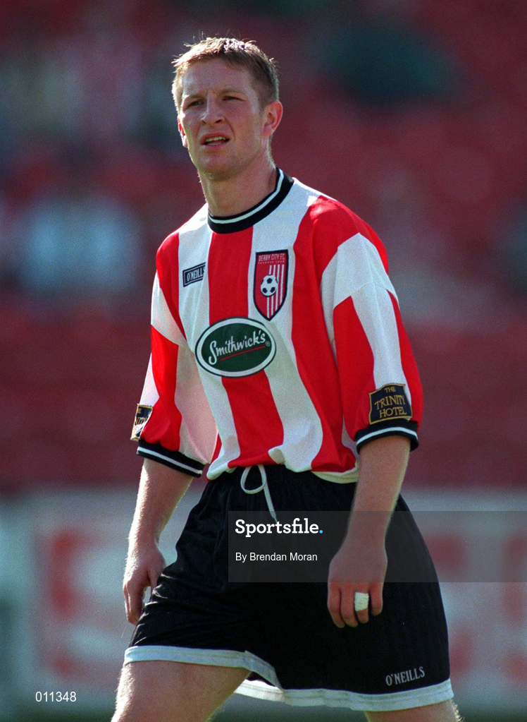 20 September 1998; Eamonn Doherty of Derry City during the Harp Lager National League Premier Division match between Shamrock Rovers and Derry City at Tolka Park in Dublin. Photo by Brendan Moran/Sportsfile