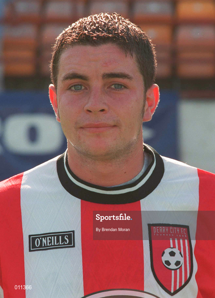 20 September 1998; Eddie McCallian of Derry City ahead of the Harp Lager National League Premier Division match between Shamrock Rovers and Derry City at Tolka Park in Dublin. Photo by Brendan Moran/Sportsfile