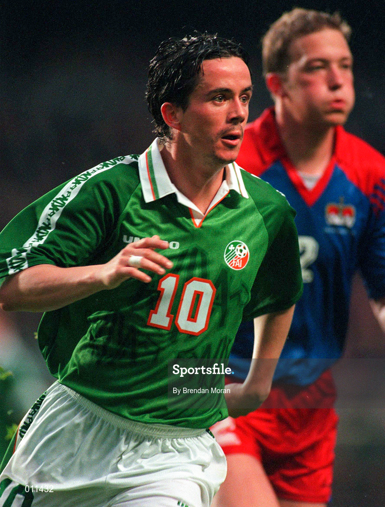 21 May 1997; Gary Kelly of Republic of Ireland during the FIFA World Cup 1998 Qualifier Group 8 match between Republic of Ireland and Liechtenstein at Lansdowne Road in Dublin. Photo by Brendan Moran/Sportsfile