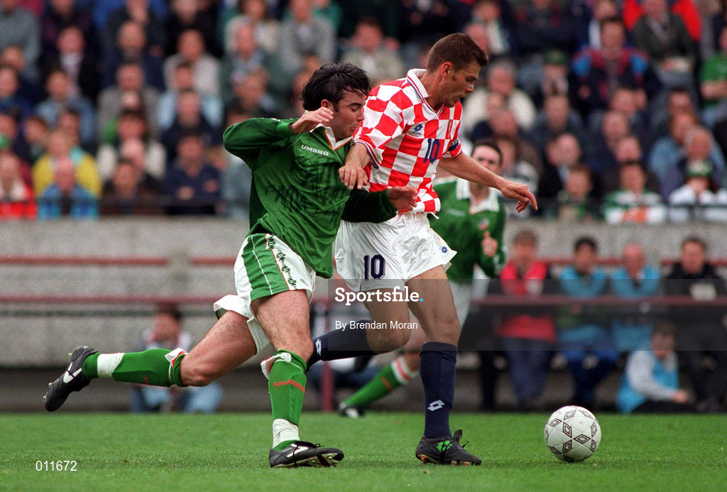 2 June 1996; Keith O'Neill of Republic of Ireland in action against Zvonimir Boban of Croatia during the International Friendly between Republic of Ireland and Croatia at Lansdowne Road in Dublin. Photo by Brendan Moran/Sportsfile