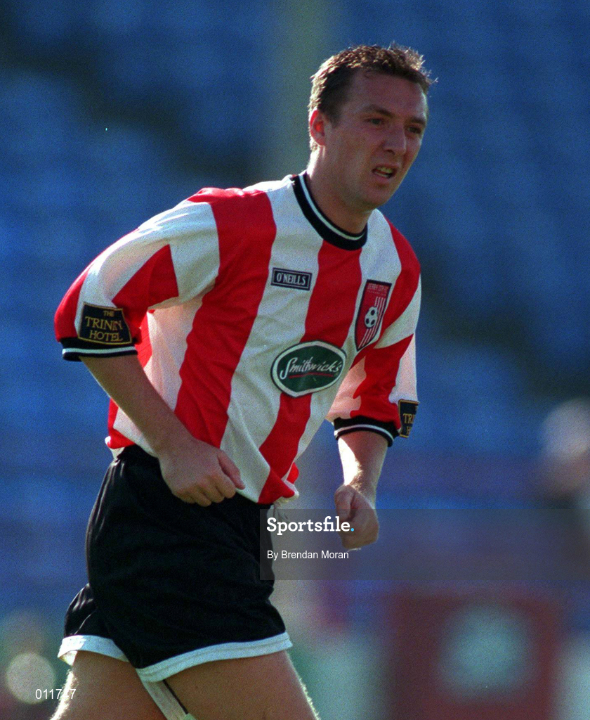 20 September 1998; Liam Coyle of Derry City during the Harp Lager National League Premier Division match between Shamrock Rovers and Derry City at Tolka Park in Dublin. Photo by Brendan Moran/Sportsfile