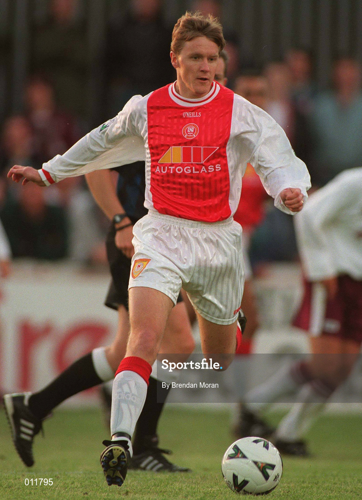 14 July 1998; Martin Reilly of St. Patrick's Athletic during the Club Friendly between St. Patrick's Athletic and Hearts at Richmond Park in Dublin. Photo by Brendan Moran/Sportsfile