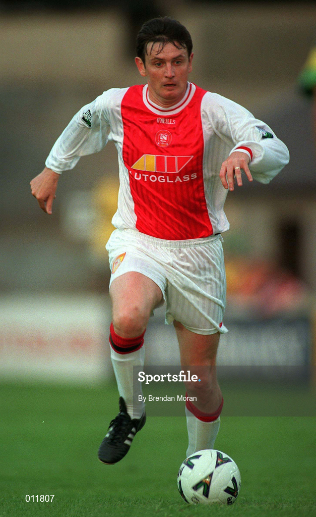 18 July 1998; Martin Russell of St. Patrick's Athletic during the Club Friendly between St. Patrick's Athletic and Norwich City at Richmond Park in Dublin. Photo by Brendan Moran/Sportsfile