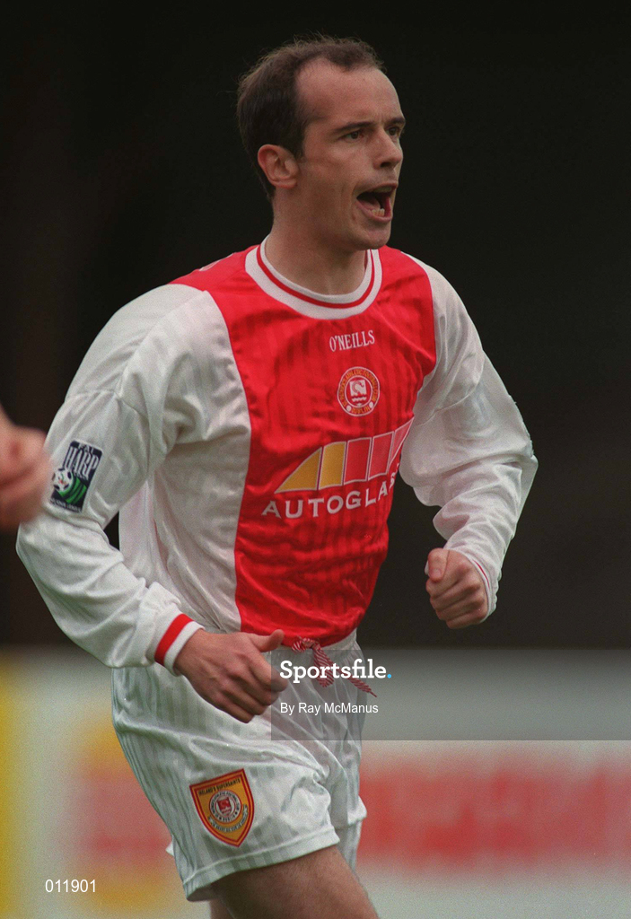 18 July 1998; Packie Lynch of St. Patrick's Athletic during the Club Friendly between St. Patrick's Athletic and Norwich City at Richmond Park in Dublin. Photo by Ray McManus/Sportsfile