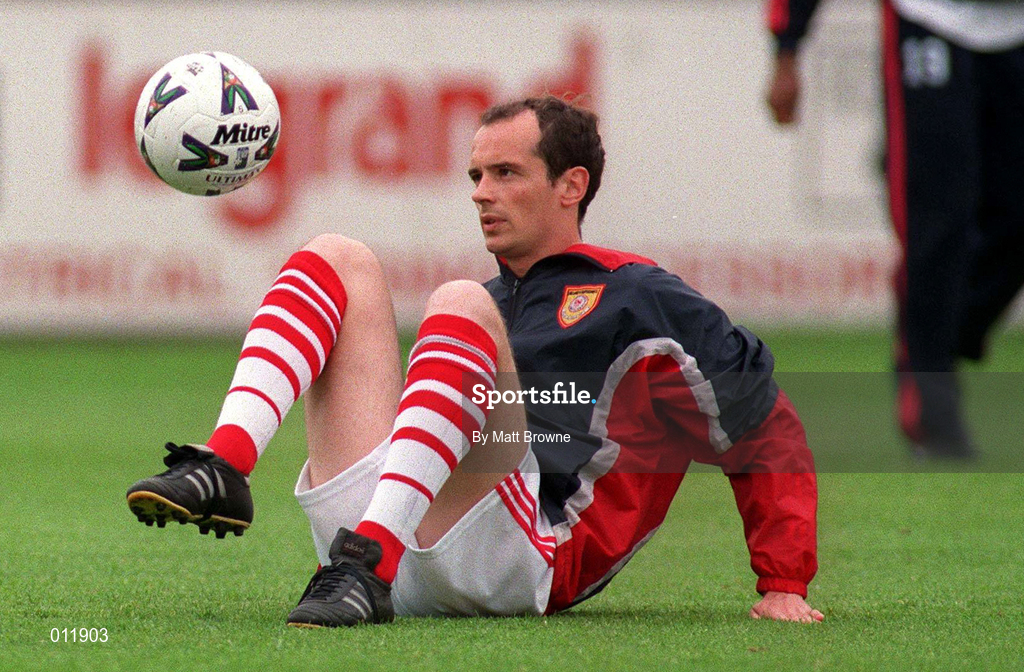 28 July 1998; Packie Lynch during a St. Patrick's Athletic Training Session at Richmond Park in Dublin. Photo by Matt Browne/Sportsfile