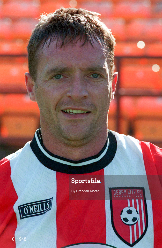 20 September 1998; Paul Curran of Derry City ahead of the Harp Lager National League Premier Division match between Shamrock Rovers and Derry City at Tolka Park in Dublin. Photo by Brendan Moran/Sportsfile
