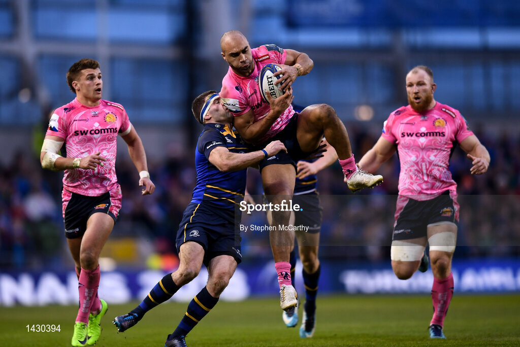 16 December 2017; Olly Woodburn of Exeter Chiefs in action against Fergus McFadden of Leinster during the European Rugby Champions Cup Pool 3 Round 4 match between Leinster and Exeter Chiefs at the Aviva Stadium in Dublin. Photo by Stephen McCarthy/Sportsfile