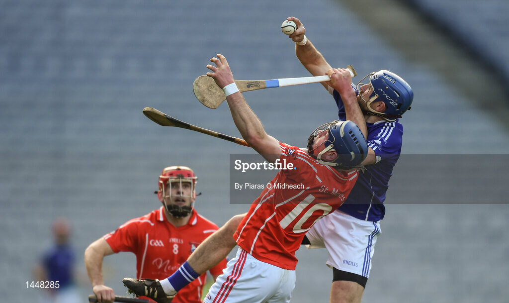 4 February 2018; Ritchie Hennessy of Ardmore in action against Edmund Power of Fethard St Mogues during the AIB GAA Hurling All-Ireland Junior Club Championship Final match between Ardmore and Fethard St Mogue’s at Croke Park in Dublin. Photo by Piaras Ó Mídheach/Sportsfile