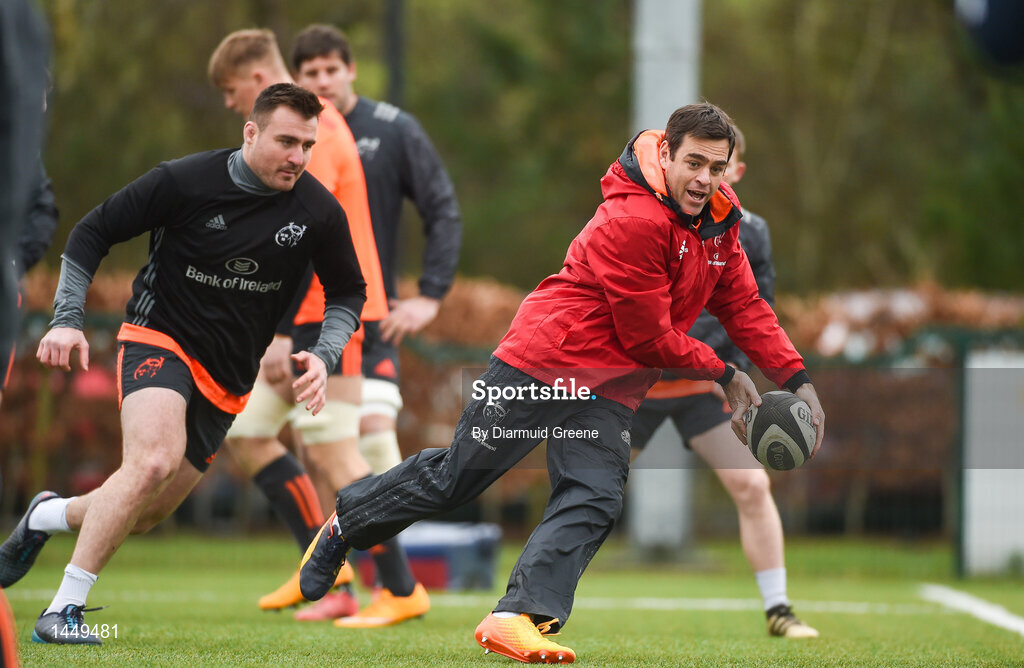 5 February 2018; Head coach Johann van Graan with Niall Scannell during Munster Rugby squad training at the University of Limerick in Limerick. Photo by Diarmuid Greene/Sportsfile