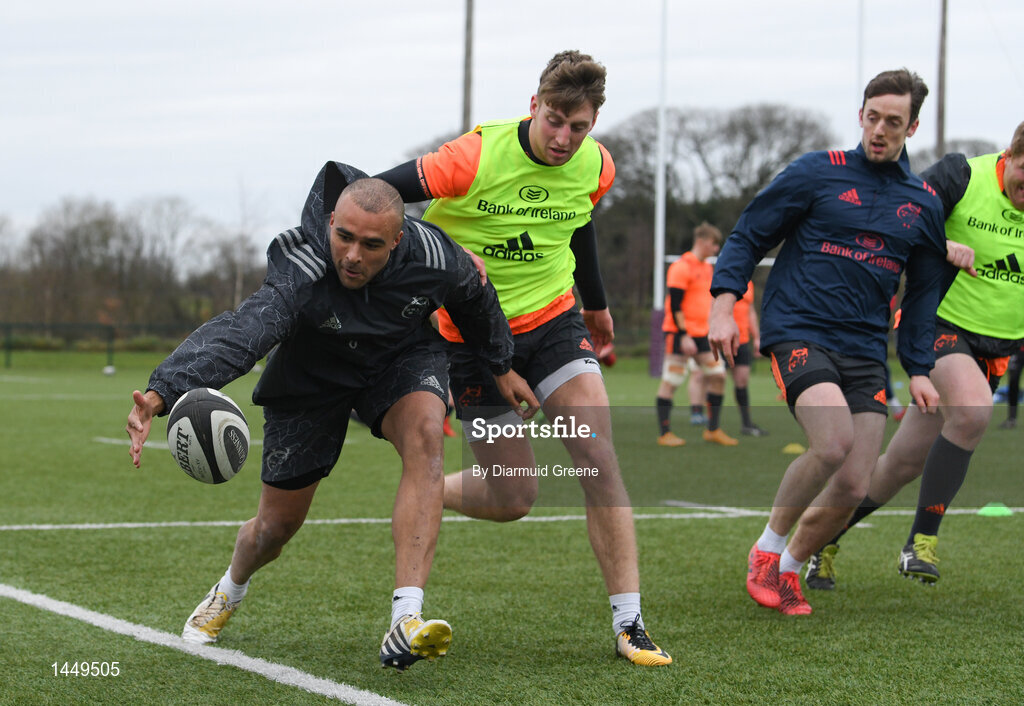 5 February 2018; Simon Zebo in action against Liam Coombes during Munster Rugby squad training at the University of Limerick in Limerick. Photo by Diarmuid Greene/Sportsfile