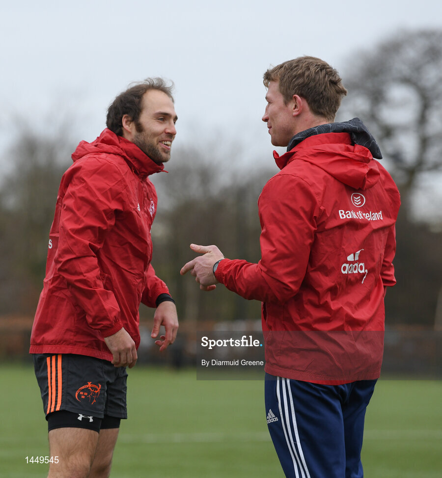 5 February 2018; Duncan Williams and forwards coach Jerry Flannery in conversation prior to Munster Rugby squad training at the University of Limerick in Limerick. Photo by Diarmuid Greene/Sportsfile