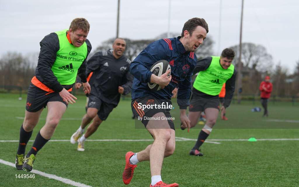 5 February 2018; Darren Sweetnam in action against Stephen Archer during Munster Rugby squad training at the University of Limerick in Limerick. Photo by Diarmuid Greene/Sportsfile