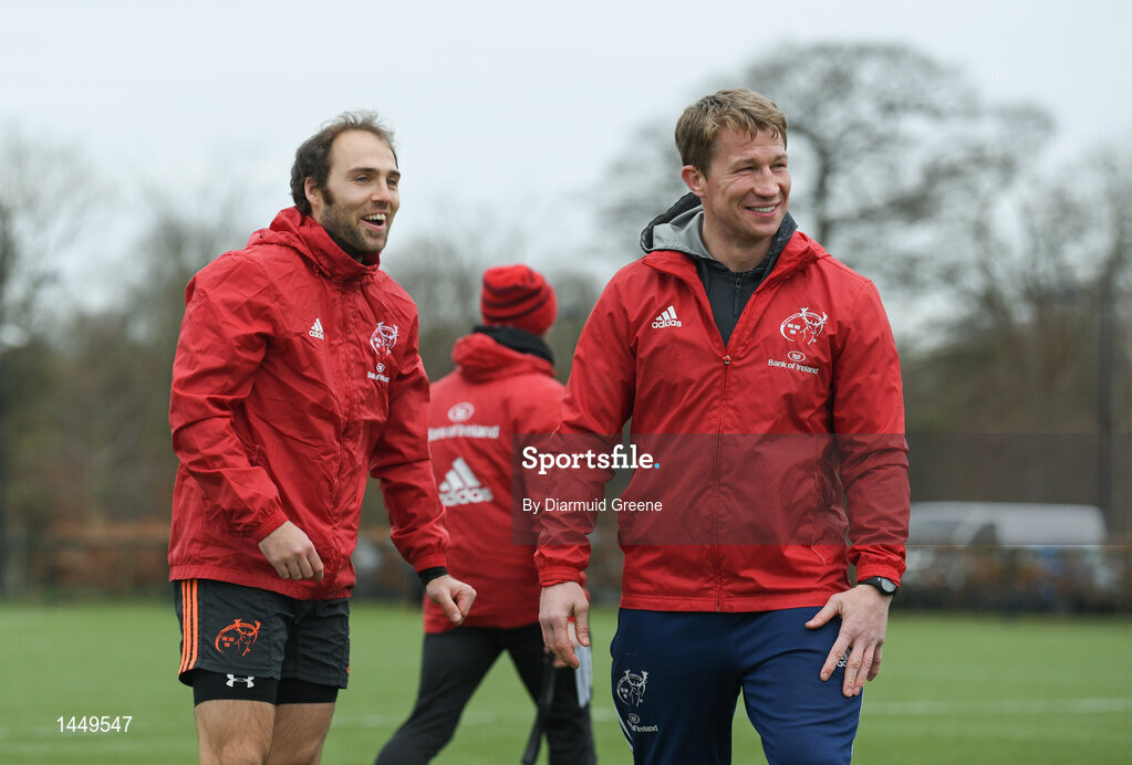5 February 2018; Duncan Williams and forwards coach Jerry Flannery prior to Munster Rugby squad training at the University of Limerick in Limerick. Photo by Diarmuid Greene/Sportsfile