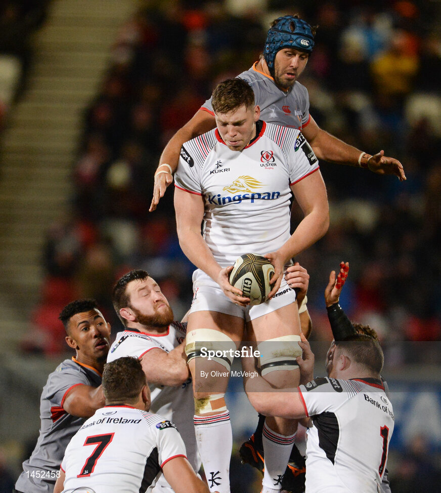 9 February 2018; Nick Timoney of Ulster in action against Stephan Greeff of Southern Kings during the Guinness PRO14 Round 14 match between Ulster and Southern Kings at Kingspan Stadium, in Belfast.  Photo by Oliver McVeigh/Sportsfile