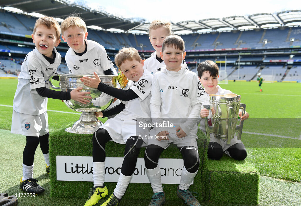 3 April 2018; Players from Clane GAA, Co Kildare, pictured with the Sam Maguire and Liam MacCarthy Trophies  during Day 1 of the The Go Games Provincial days in partnership with Littlewoods Ireland at Croke Park in Dublin. Photo by Sam Barnes/Sportsfile