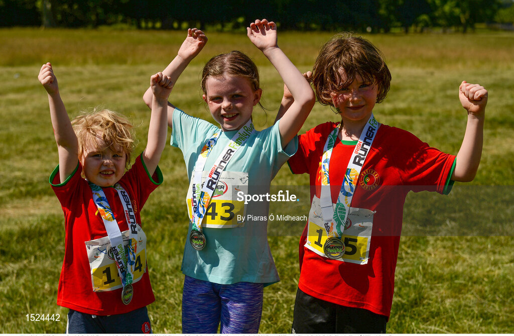 24 June 2018; Runners, from left, Rosie McClean, age 4, Eva McClean, age 9, and Oisín McClean, age 7, from Ballyroan, Dublin, after competing in the Irish Runner 5 Mile at the Phoenix Park in Dublin. Photo by Piaras Ó Mídheach/Sportsfile