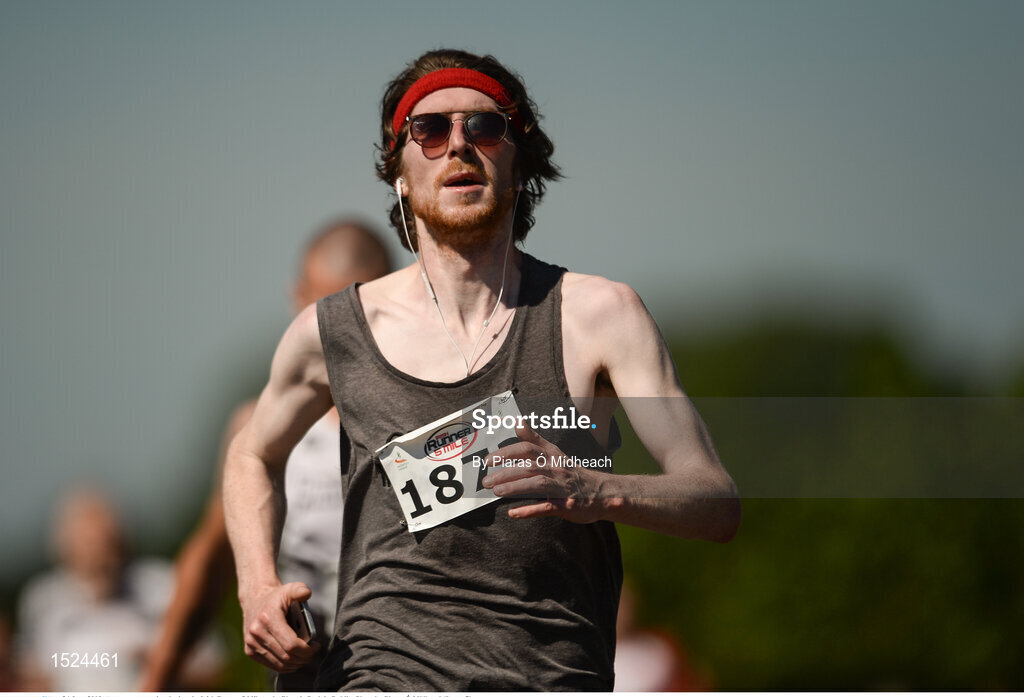 24 June 2018; A runner competing during the Irish Runner 5 Mile at the Phoenix Park in Dublin. Photo by Piaras Ó Mídheach/Sportsfile