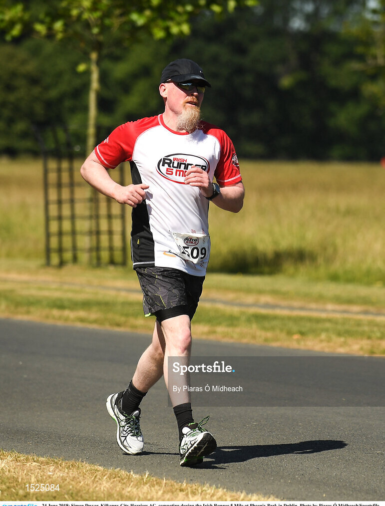 24 June 2018; Simon Dwyer, Kilkenny City Harriers AC, competing during the Irish Runner 5 Mile at Phoenix Park in Dublin. Photo by Piaras Ó Mídheach/Sportsfile