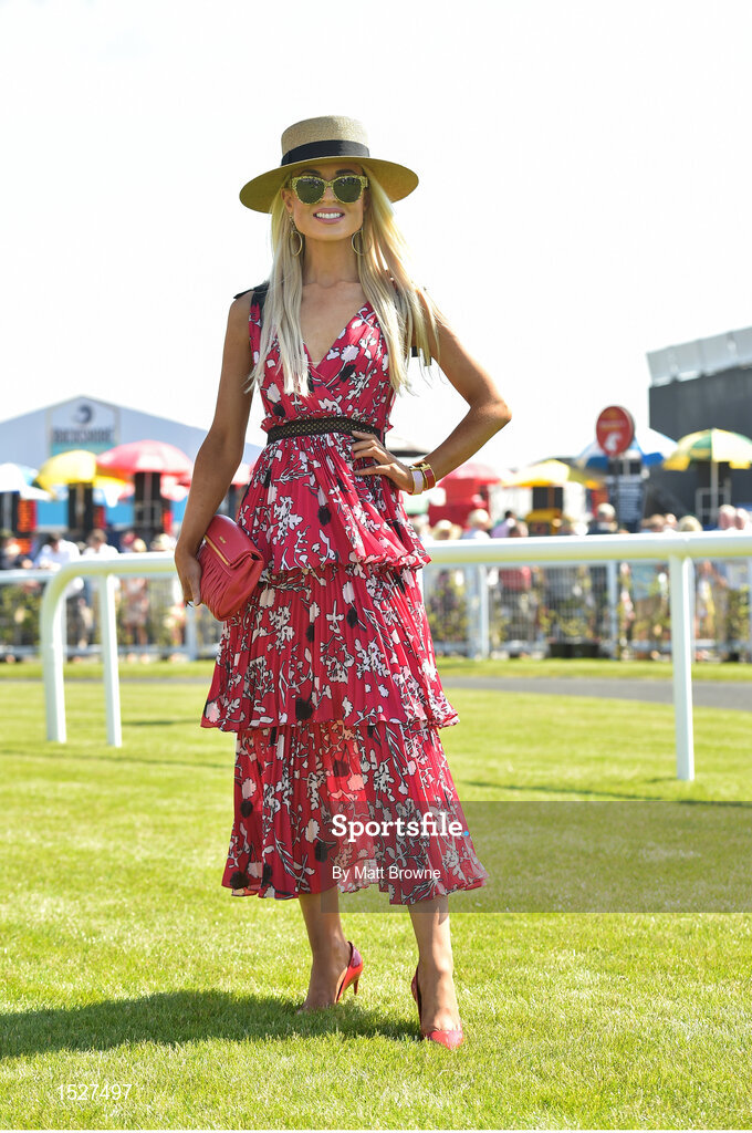30 June 2018; Regina Horan from Malahide, Co Dublin, winner of the best dressed lady competition at day 2 of the Dubai Duty Free Irish Derby Festival at the Curragh Racecourse in Kildare. Photo by Matt Browne/Sportsfile