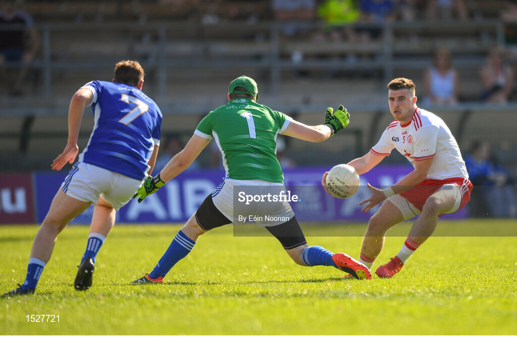 30 June 2018; Matthew Donnelly of Tyrone in action against James Farrelly of Cavan during the GAA Football All-Ireland Senior Championship Round 3 match between Cavan and Tyrone at Brewster Park in Enniskillen, Fermanagh. Photo by Eóin Noonan/Sportsfile