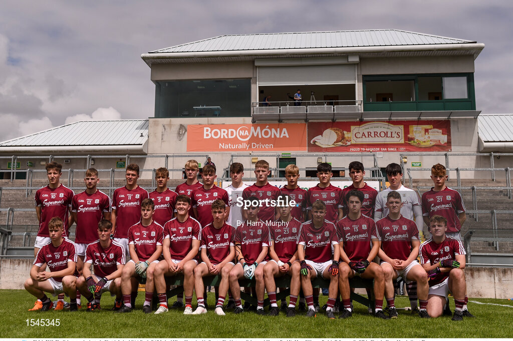 29 July 2018; The Galway panel prior to the Electric Ireland GAA Football All-Ireland Minor Championship Quarter-Final between Galway and Clare at Bord Na Mona O'Connor Park in Tullamore, Co Offaly. Photo by Harry Murphy/Sportsfile