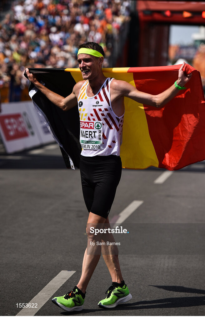 12 August 2018; Koen Naert of Belgium celebrates winning the Men's Marathon event during Day 6 of the 2018 European Athletics Championships in Berlin, Germany. Photo by Sam Barnes/Sportsfile