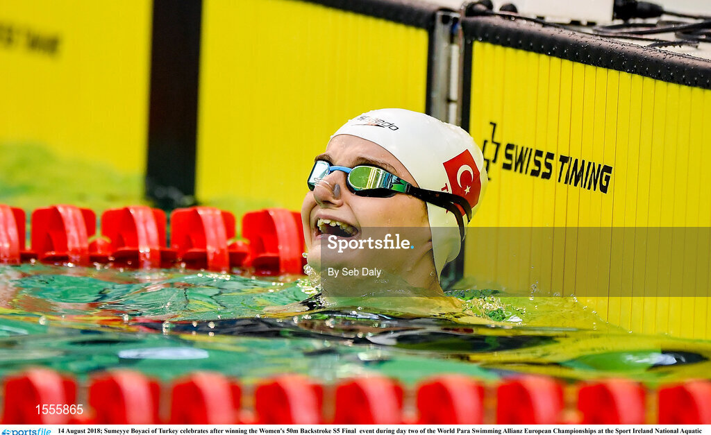 14 August 2018; Sumeyye Boyaci of Turkey celebrates after winning the Women's 50m Backstroke S5 Final  event during day two of the World Para Swimming Allianz European Championships at the Sport Ireland National Aquatic Centre in Blanchardstown, Dublin. Photo by Seb Daly/Sportsfile