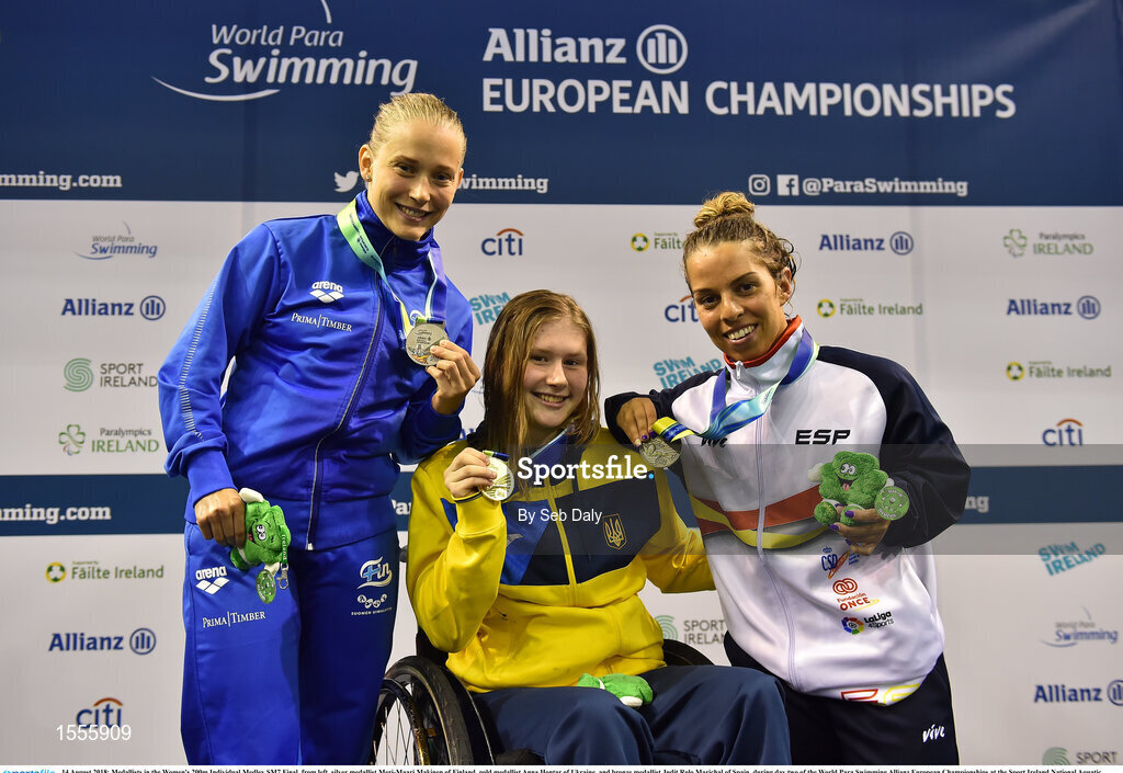 14 August 2018; Medallists in the Women's 200m Individual Medley SM7 Final, from left, silver medallist Meri-Maari Makinen of Finland, gold medallist Anna Hontar of Ukraine, and bronze medallist Judit Rolo Marichal of Spain, during day two of the World Para Swimming Allianz European Championships at the Sport Ireland National Aquatic Centre in Blanchardstown, Dublin.  Photo by Seb Daly/Sportsfile