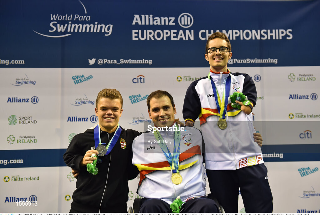 14 August 2018; Medallists in the Men's 200m Individual Medley SM6 Final, from left, silver medallist Ivan Bence of Hungary, gold medallist Antoni Ponce Bertran of Spain, and bronze medallist David Sanchez Sierra of Spain, during day two of the World Para Swimming Allianz European Championships at the Sport Ireland National Aquatic Centre in Blanchardstown, Dublin. Photo by Seb Daly/Sportsfile