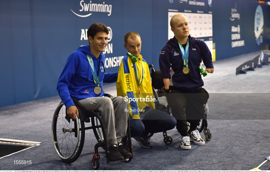 14 August 2018; Medallists in the Men's 50m Backstroke S5 Final, from left, silver medallist Antonio Fantin of Italy, gold medallist Yaroslav Semenko of Ukraine, and bronze medallist Andrew Mullen of Great Britain, during day two of the World Para Swimming Allianz European Championships at the Sport Ireland National Aquatic Centre in Blanchardstown, Dublin. Photo by Seb Daly/Sportsfile