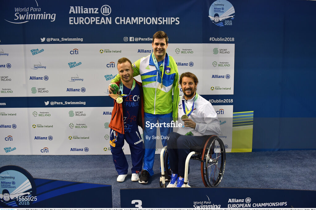14 August 2018; Medallists in the Men's 50m Freestyle S4 Final, from left, joint gold medallists Arnost Petracek of Czech Republic, Arnost Petracek of Slovenia and silver medallist David Smetanine of France, during day two of the World Para Swimming Allianz European Championships at the Sport Ireland National Aquatic Centre in Blanchardstown, Dublin. Photo by Seb Daly/Sportsfile
