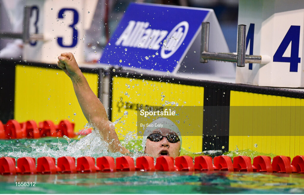 15 August 2018; Yelyzaveta Mereshko of Ukraine celebrates after winning the final of the Women's 100m Breaststroke SB5 event during day three of the World Para Swimming Allianz European Championships at the Sport Ireland National Aquatic Centre in Blanchardstown, Dublin. Photo by Seb Daly/Sportsfile