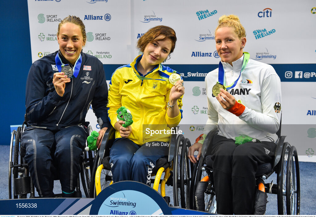 15 August 2018; Medallists in the Women's 100m Breaststroke SB5 final event, from left, silver medallist Sarah Louise Rung of Norway, gold medallist Yelyzaveta Mereshko of Ukraine, and bronze medallist Verena Schott of Germany, during day three of the World Para Swimming Allianz European Championships at the Sport Ireland National Aquatic Centre in Blanchardstown, Dublin.  Photo by Seb Daly/Sportsfile