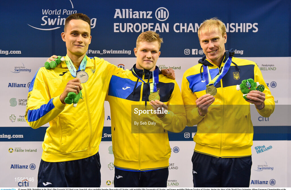 15 August 2018; Medallists in the Men's 50m Freestyle S12 final event, from left, silver medallist Iaroslav Denysenko of Ukraine, gold medallist Illia Yaremenko of Ukraine, and bronze medallist Maksym Veraksa of Ukraine, during day three of the World Para Swimming Allianz European Championships at the Sport Ireland National Aquatic Centre in Blanchardstown, Dublin.  Photo by Seb Daly/Sportsfile