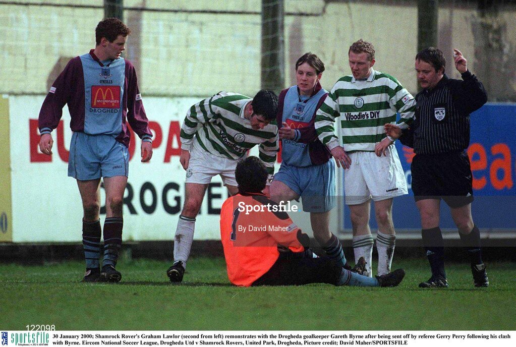 30 January 2000; Shamrock Rover's Graham Lawlor (second from left) remonstrates with the Drogheda goalkeeper Gareth Byrne after being sent off by referee Gerry Perry following his clash with Byrne during the Eircom National Soccer League match between Drogheda Utd and Shamrock Rovers at United Park, Drogheda, Picture credit; David Maher/SPORTSFILE