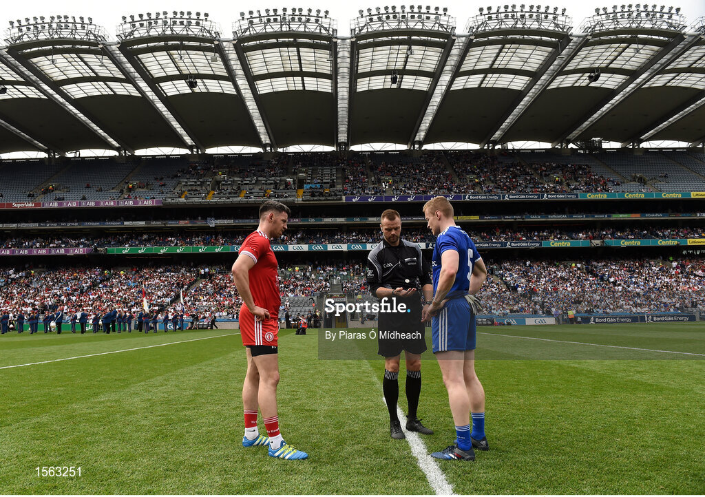 12 August 2018; Referee Anthony Nolan with team captains Mattie Donnelly of Tyrone and Colin Walshe of Monaghan before the GAA Football All-Ireland Senior Championship semi-final match between Monaghan and Tyrone at Croke Park in Dublin. Photo by Piaras Ó Mídheach/Sportsfile