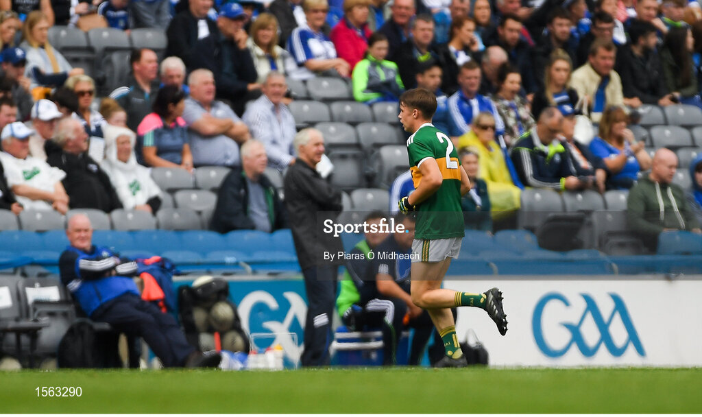 12 August 2018; Conor Flannery of Kerry leaves the field after being sent off during the Electric Ireland GAA Football All-Ireland Minor Championship semi-final match between Kerry and Monaghan at Croke Park in Dublin. Photo by Piaras Ó Mídheach/Sportsfile
