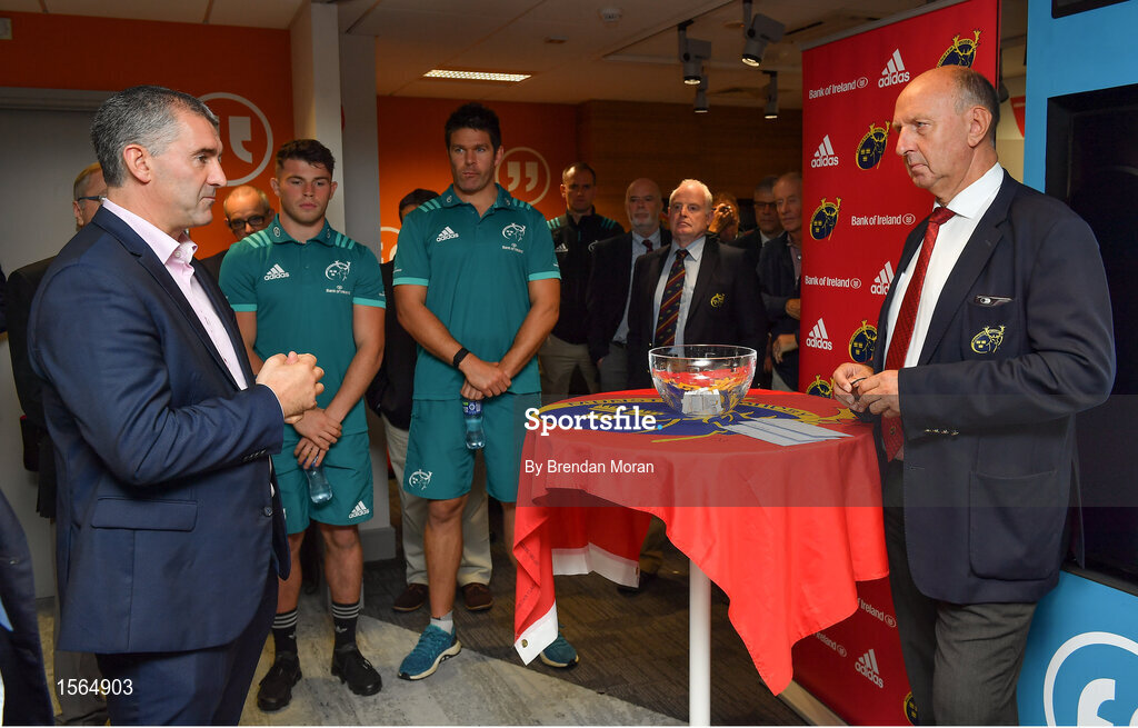 27 August 2018; Director of Bank of Ireland Munster Liam Sheedy, left, speaking during the draw for the Bank of Ireland Munster Senior Challenge Cup at the University of Limerick in Limerick. Photo by Brendan Moran/Sportsfile