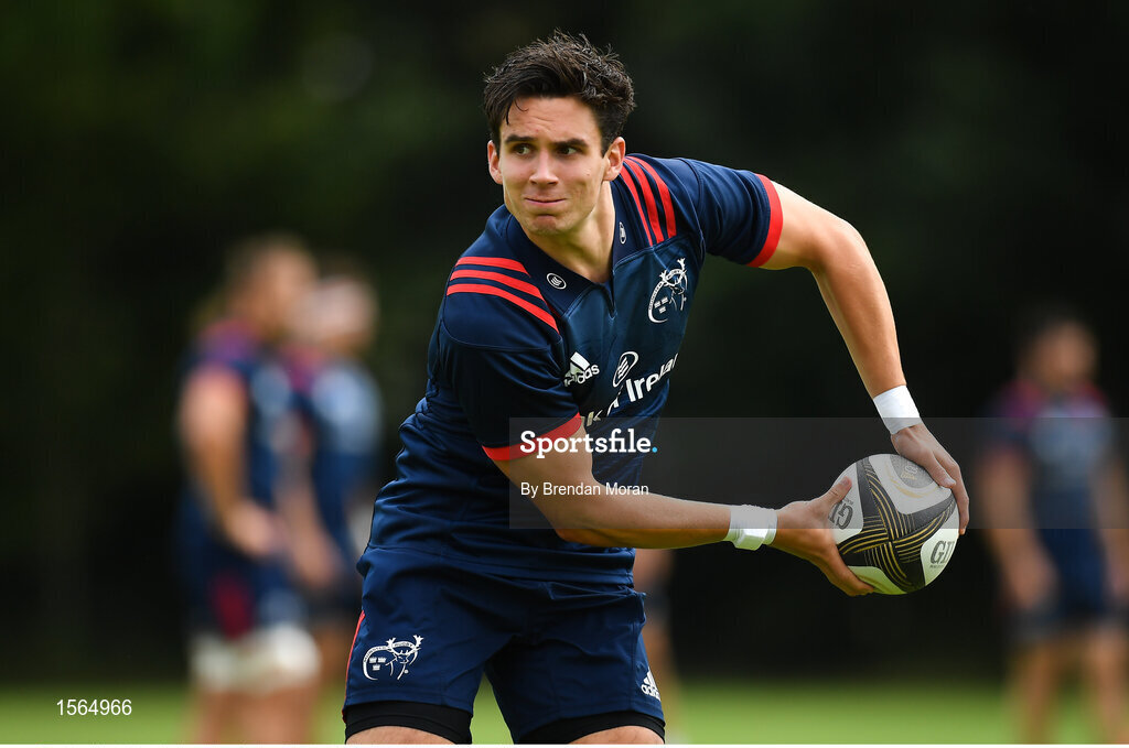 27 August 2018; Joey Carbery during Munster Rugby squad training at the University of Limerick in Limerick. Photo by Brendan Moran/Sportsfile