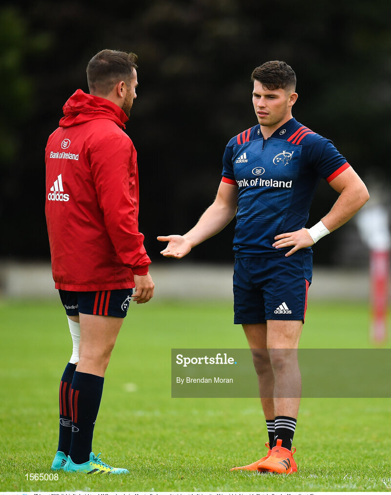 27 August 2018; Calvin Nash, right, and JJ Hanrahan during Munster Rugby squad training at the University of Limerick in Limerick. Photo by Brendan Moran/Sportsfile