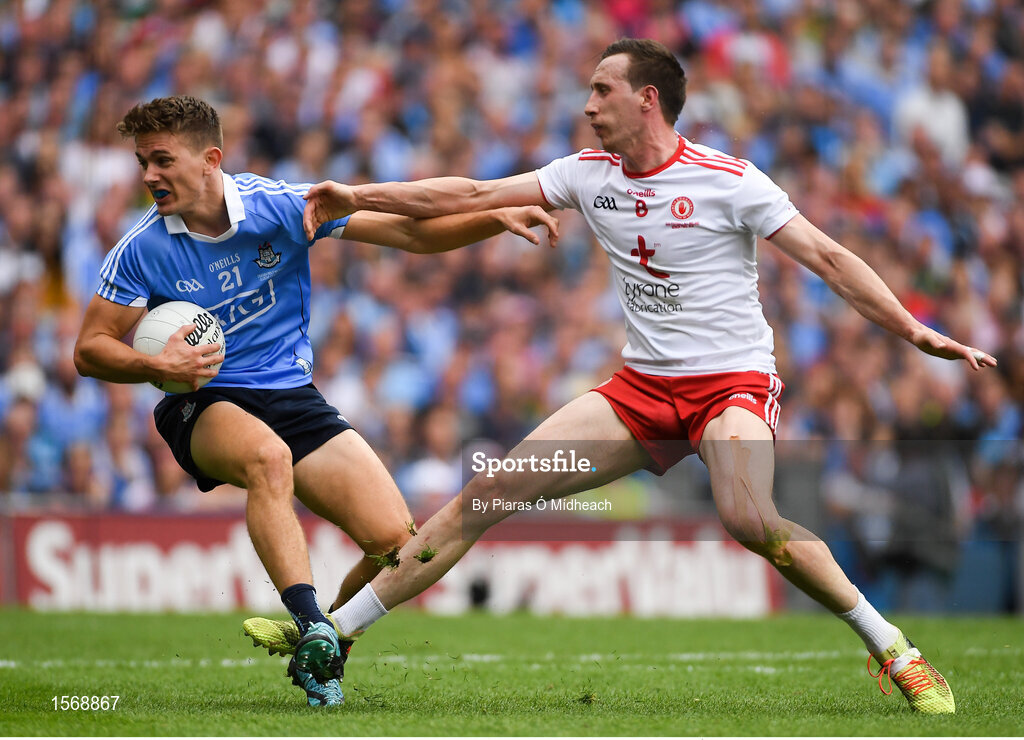 2 September 2018; Michael Fitzsimons of Dublin in action against Colm Cavanagh of Tyrone during the GAA Football All-Ireland Senior Championship Final match between Dublin and Tyrone at Croke Park in Dublin. Photo by Piaras Ó Mídheach/Sportsfile