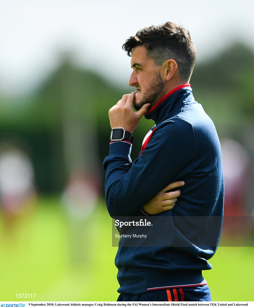 9 September 2018; Lakewood Athletic manager Craig Robinson during the FAI Women’s Intermediate Shield Final match between TEK United and Lakewood Athletic at Newhill Park in Two Mile Borris, Tipperary.  Photo by Harry Murphy/Sportsfile