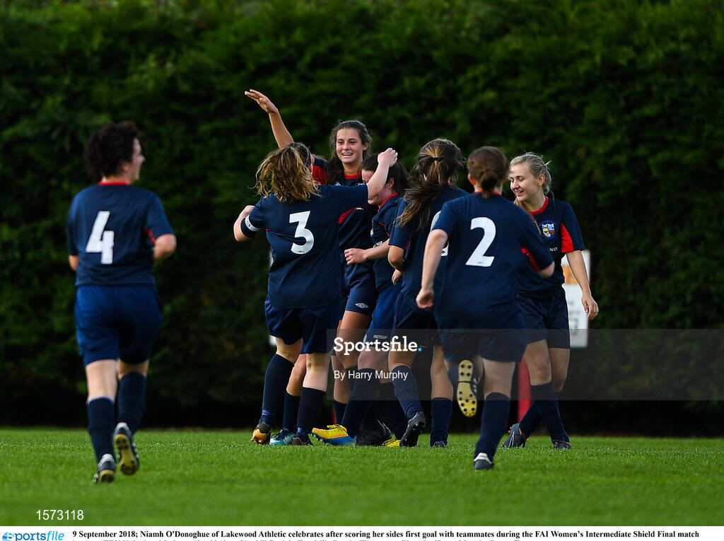 9 September 2018; Niamh O'Donoghue of Lakewood Athletic celebrates after scoring her sides first goal with teammates during the FAI Women’s Intermediate Shield Final match between TEK United and Lakewood Athletic at Newhill Park in Two Mile Borris, Tipperary.  Photo by Harry Murphy/Sportsfile